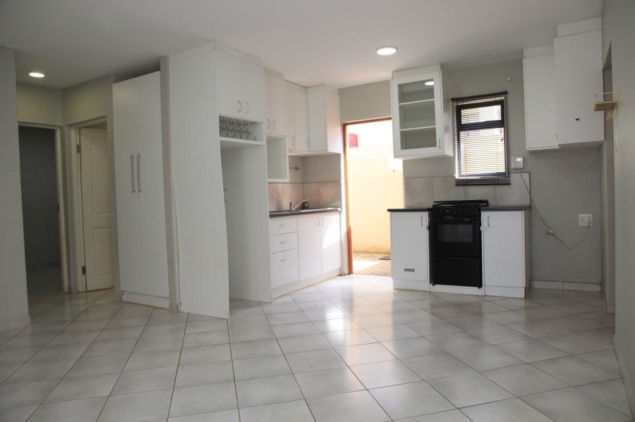 To Let 2 Bedroom Property for Rent in Kidds Beach Eastern Cape